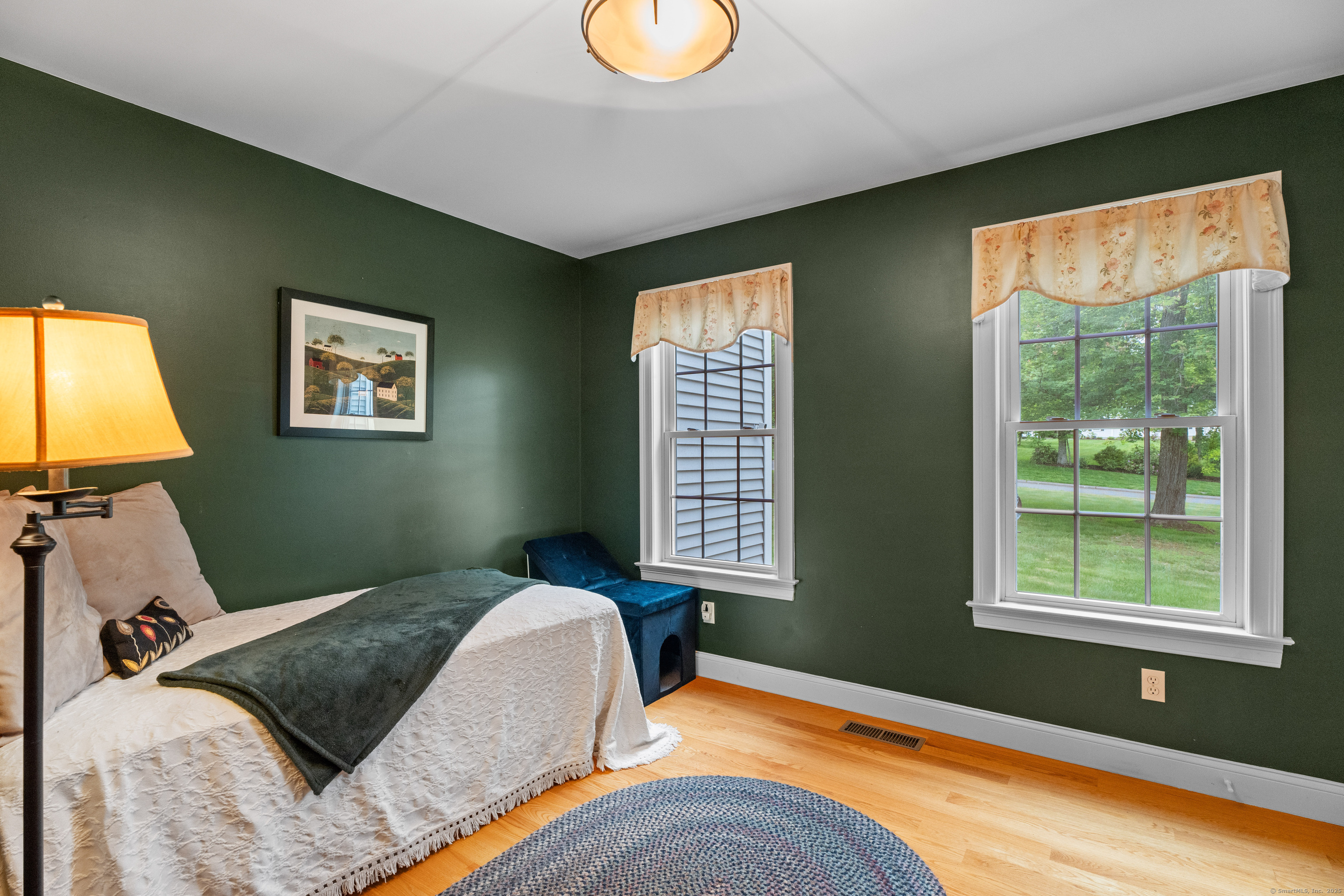 67 Warren Glen Burlington CT 06013