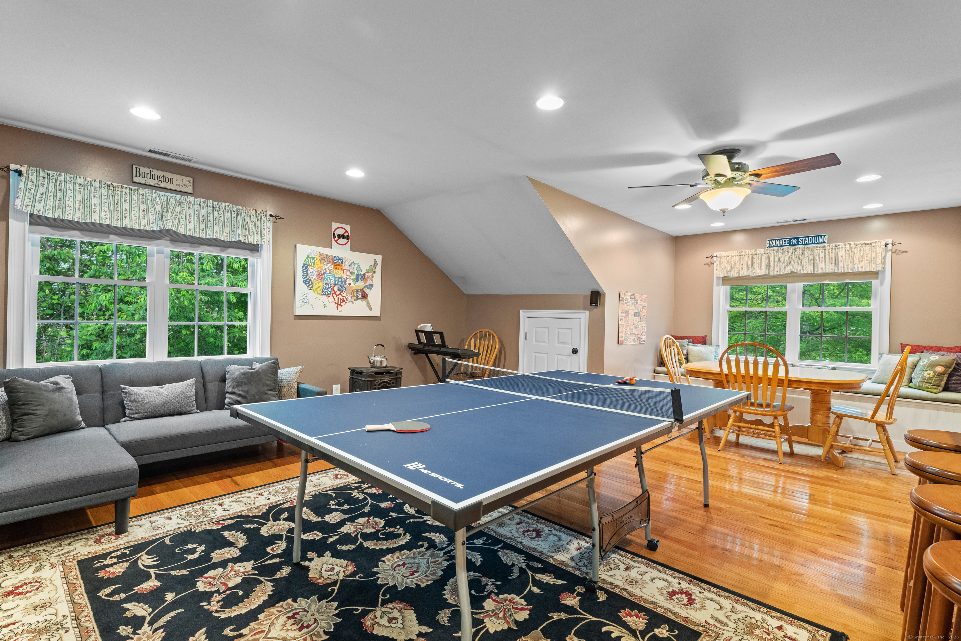 67 Warren Glen Burlington CT 06013