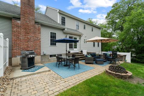 67 Warren Glen Burlington CT 06013