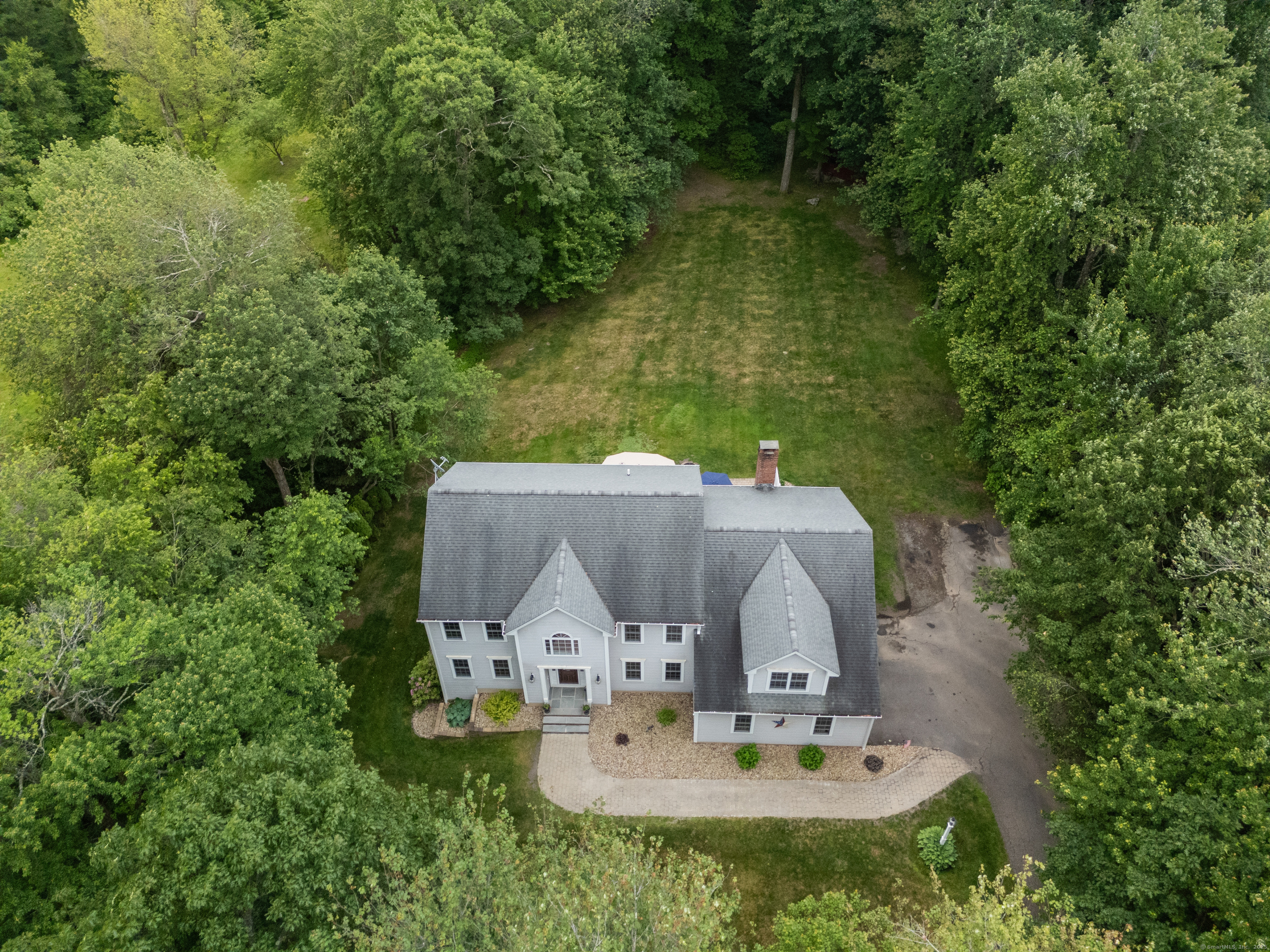 67 Warren Glen Burlington CT 06013