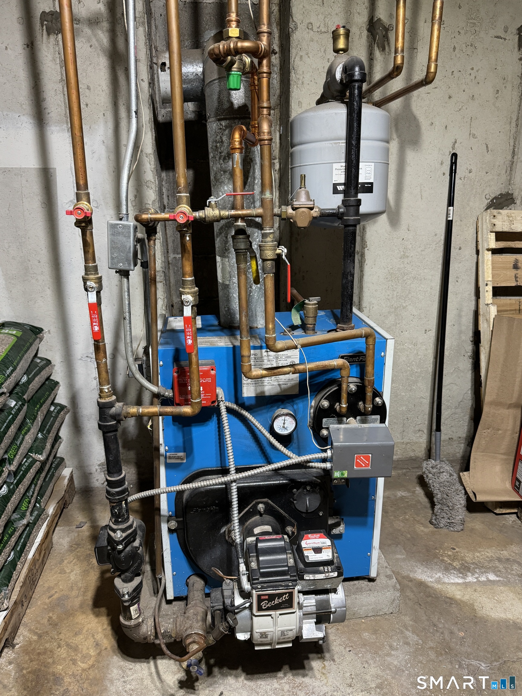 70 Crandall Lane Canterbury CT 06331