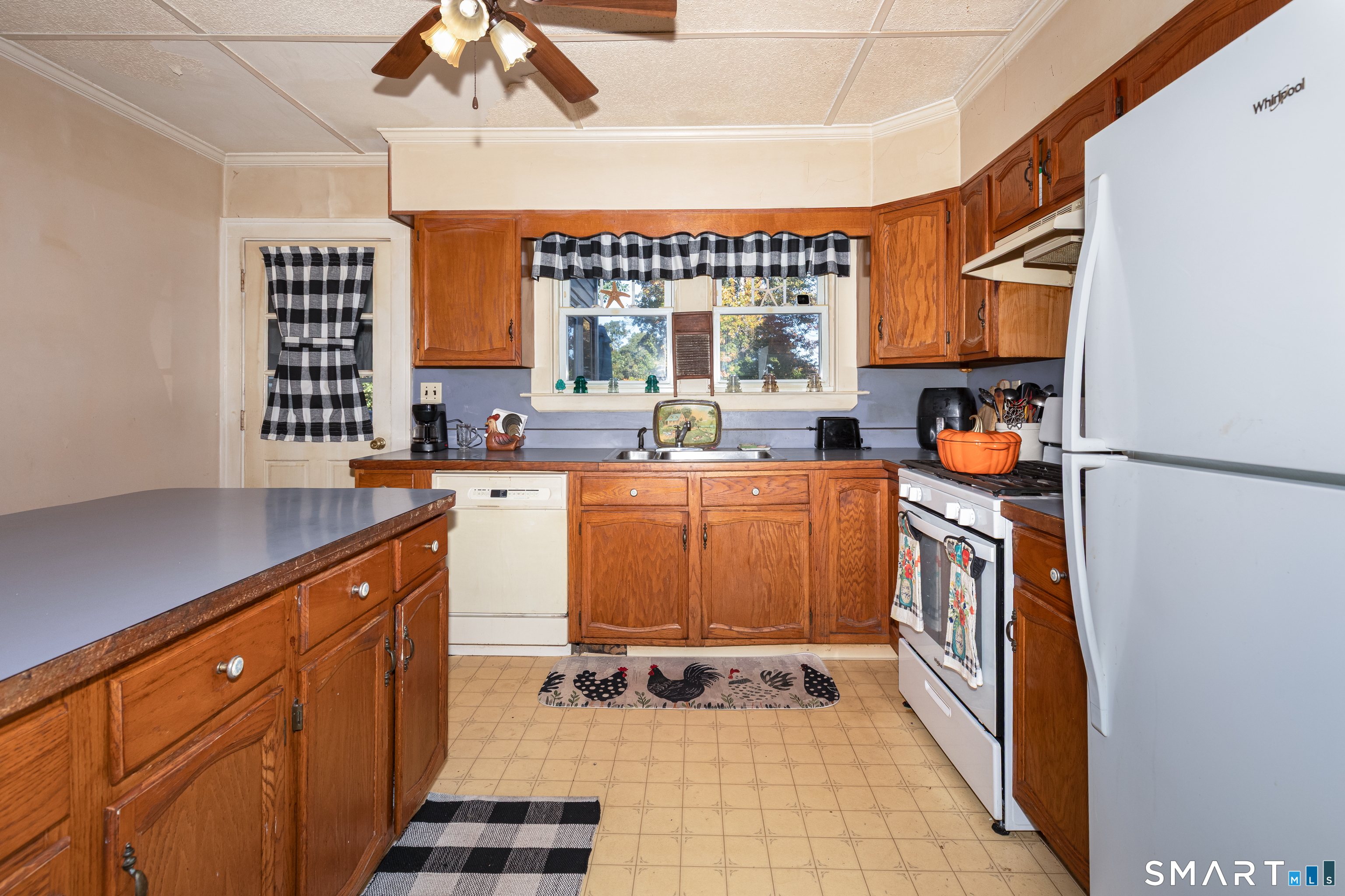 516 Chipman Street Waterbury CT 06708
