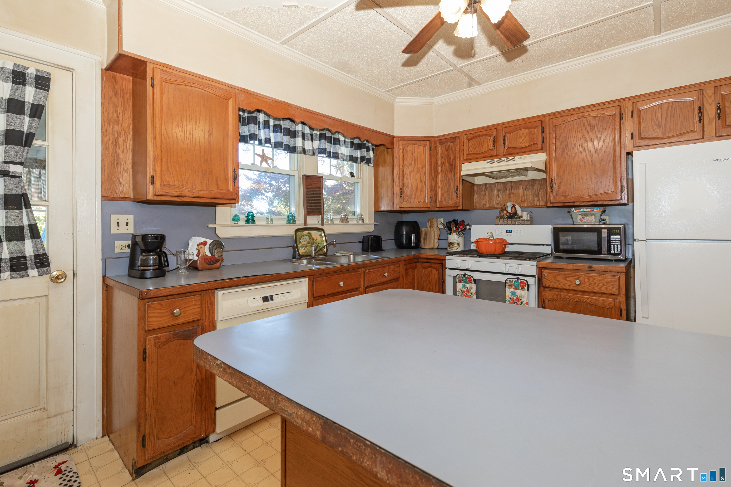 516 Chipman Street Waterbury CT 06708
