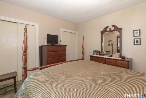 516 Chipman Street Waterbury CT 06708