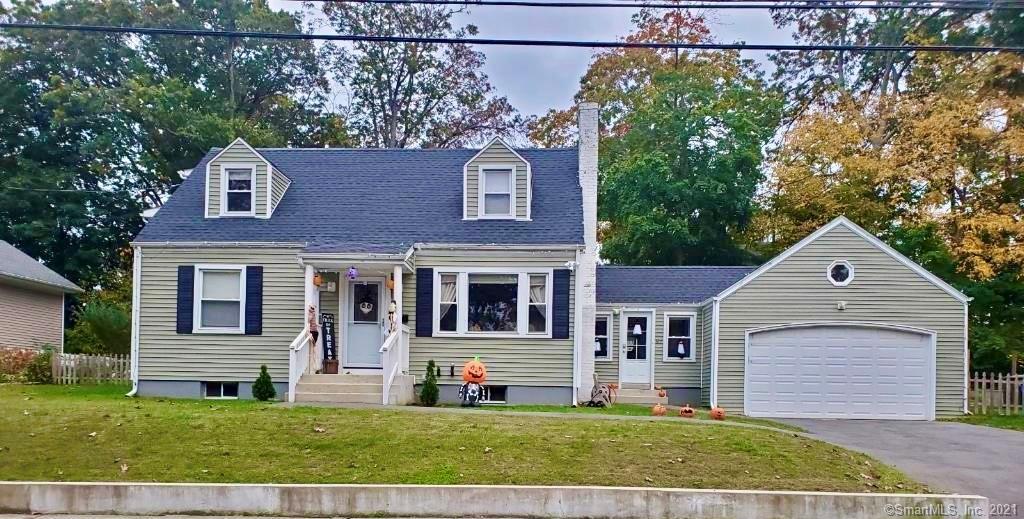 97 Tesiny Avenue Bridgeport CT 06606