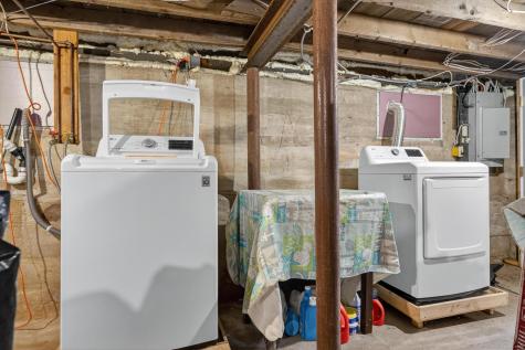 15 Hazen Street Chester CT 06412