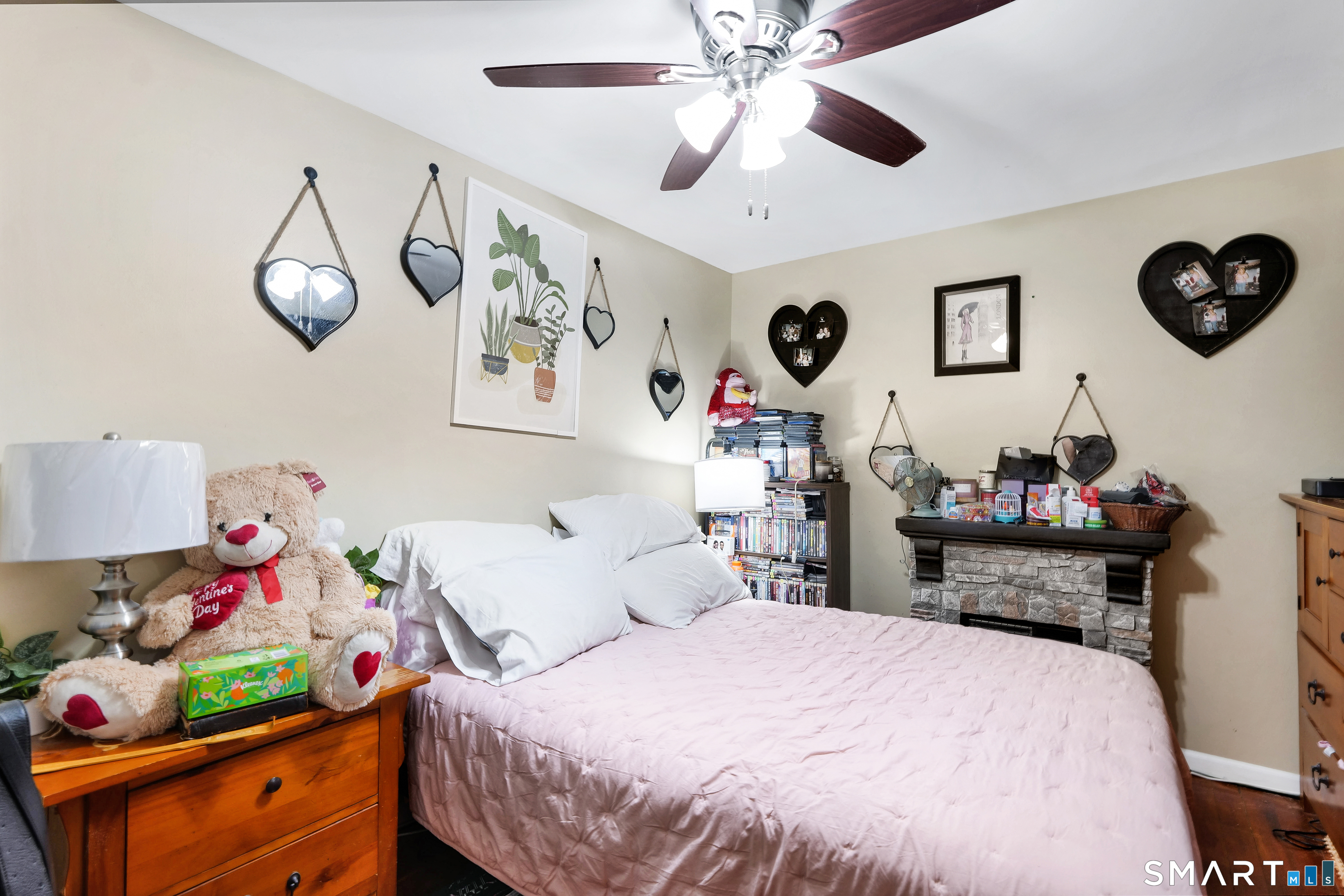 254 Hillside Avenue Hartford CT 06106