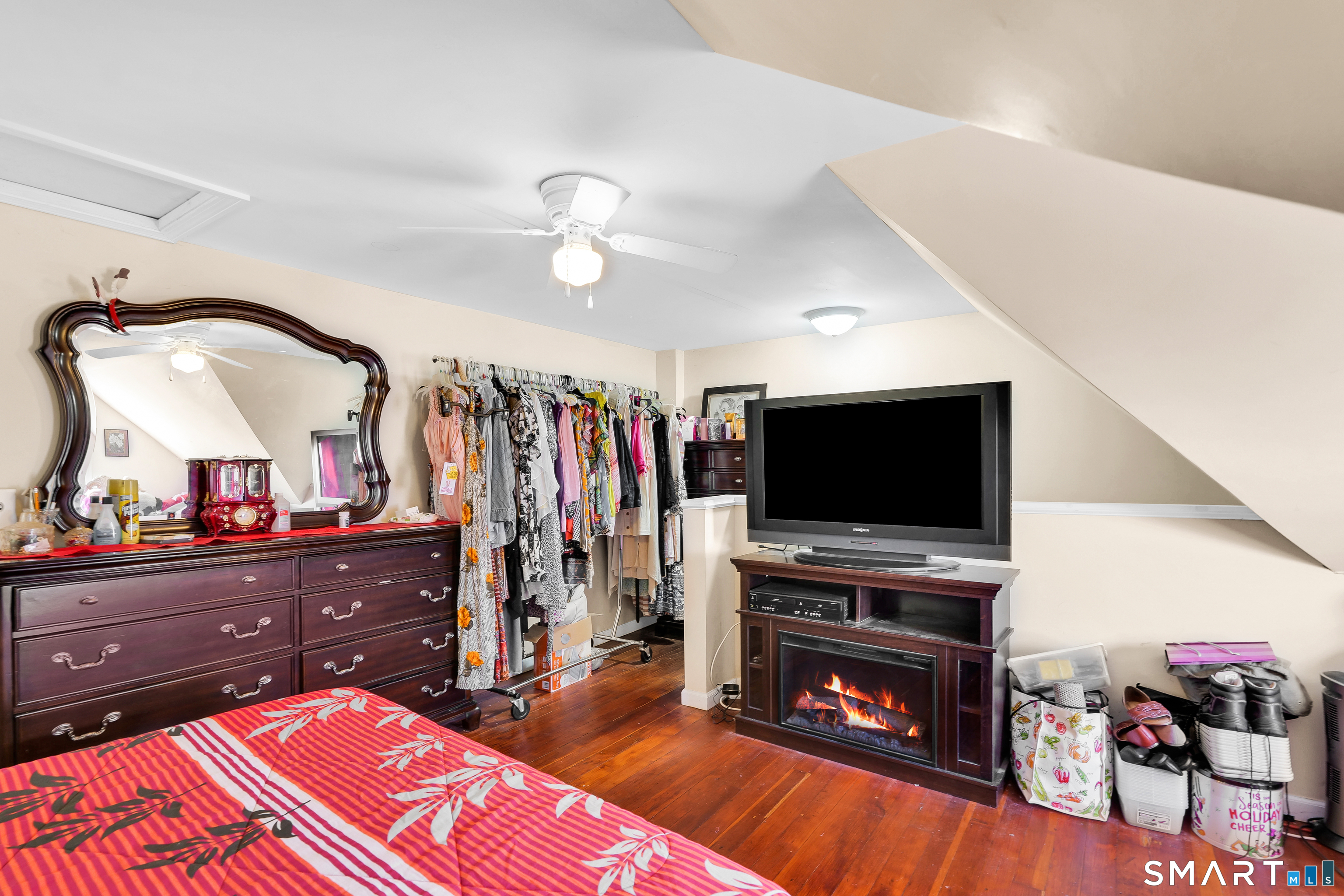 254 Hillside Avenue Hartford CT 06106