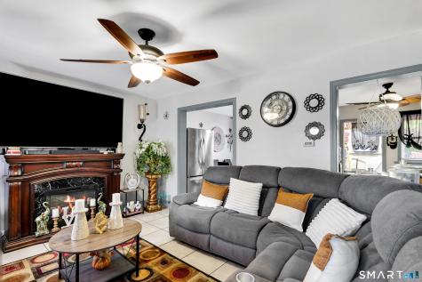 254 Hillside Avenue Hartford CT 06106