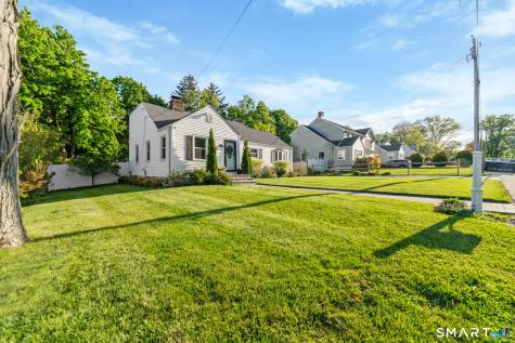 12 Chatfield Drive Trumbull CT 06611