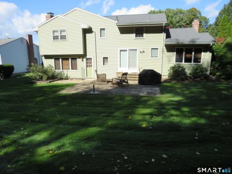11 Franklin Circle Newington CT 06111