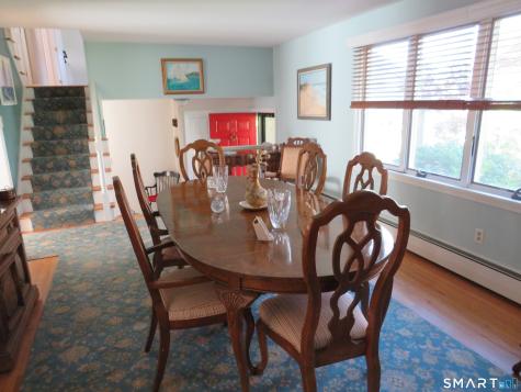 11 Franklin Circle Newington CT 06111