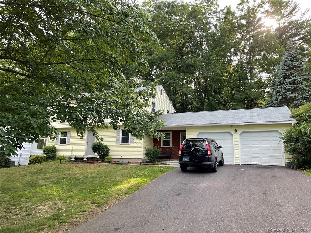 4 Matthew Lane Windsor CT 06095