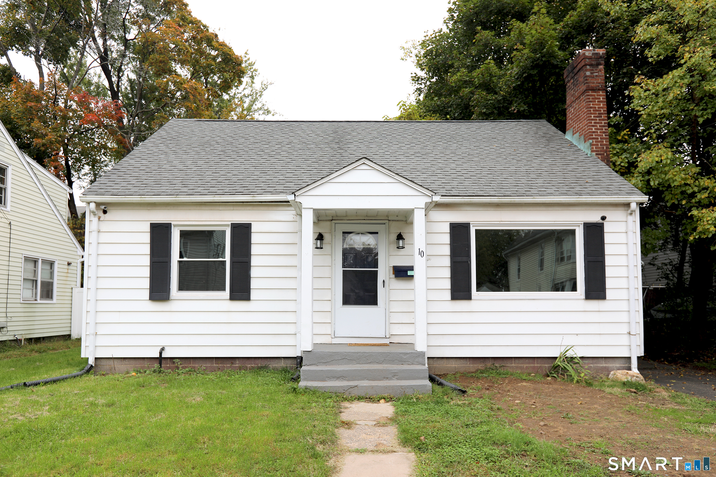 10 Keller Avenue Enfield CT 06082