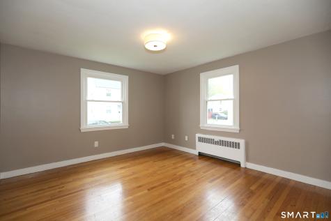 10 Keller Avenue Enfield CT 06082