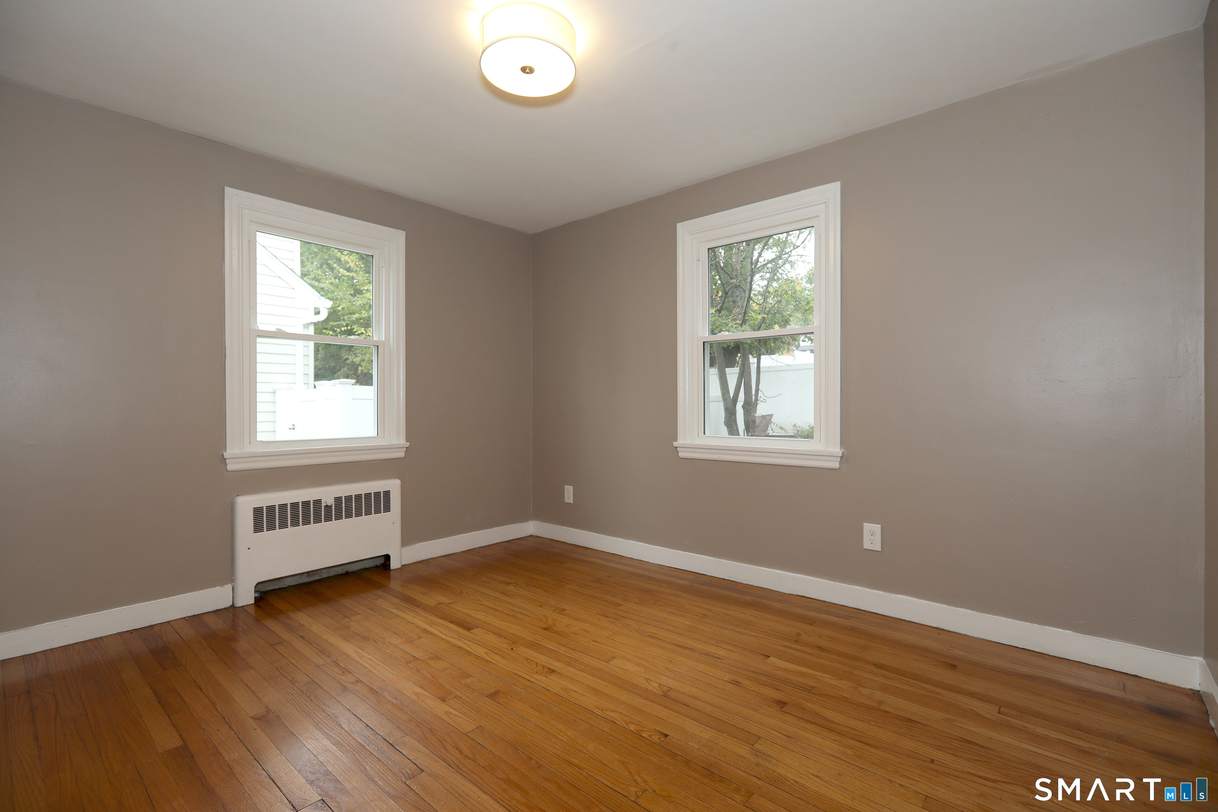 10 Keller Avenue Enfield CT 06082