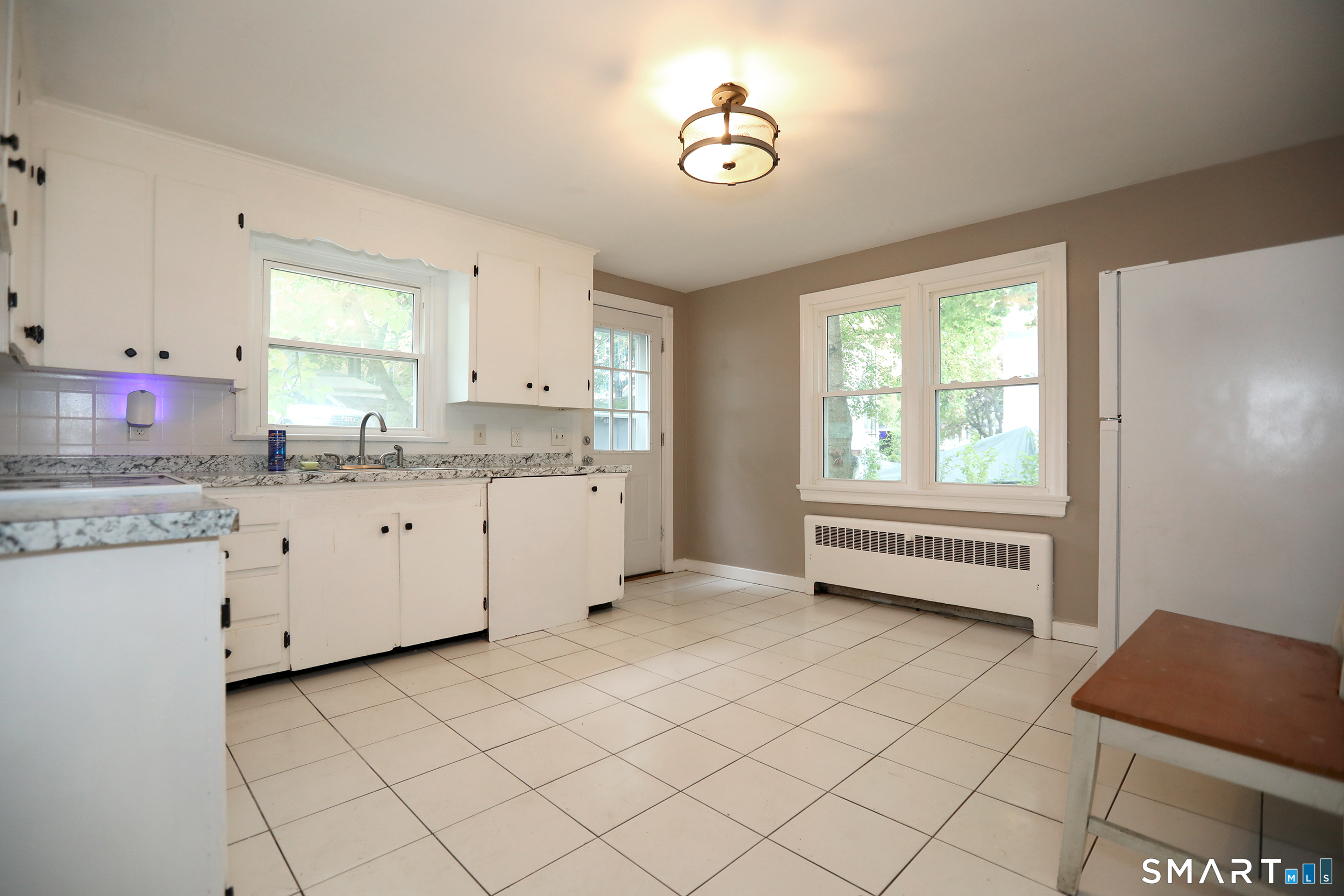 10 Keller Avenue Enfield CT 06082