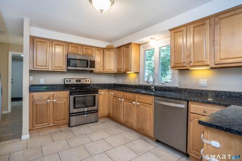 85 Galaxy Drive Manchester CT 06040