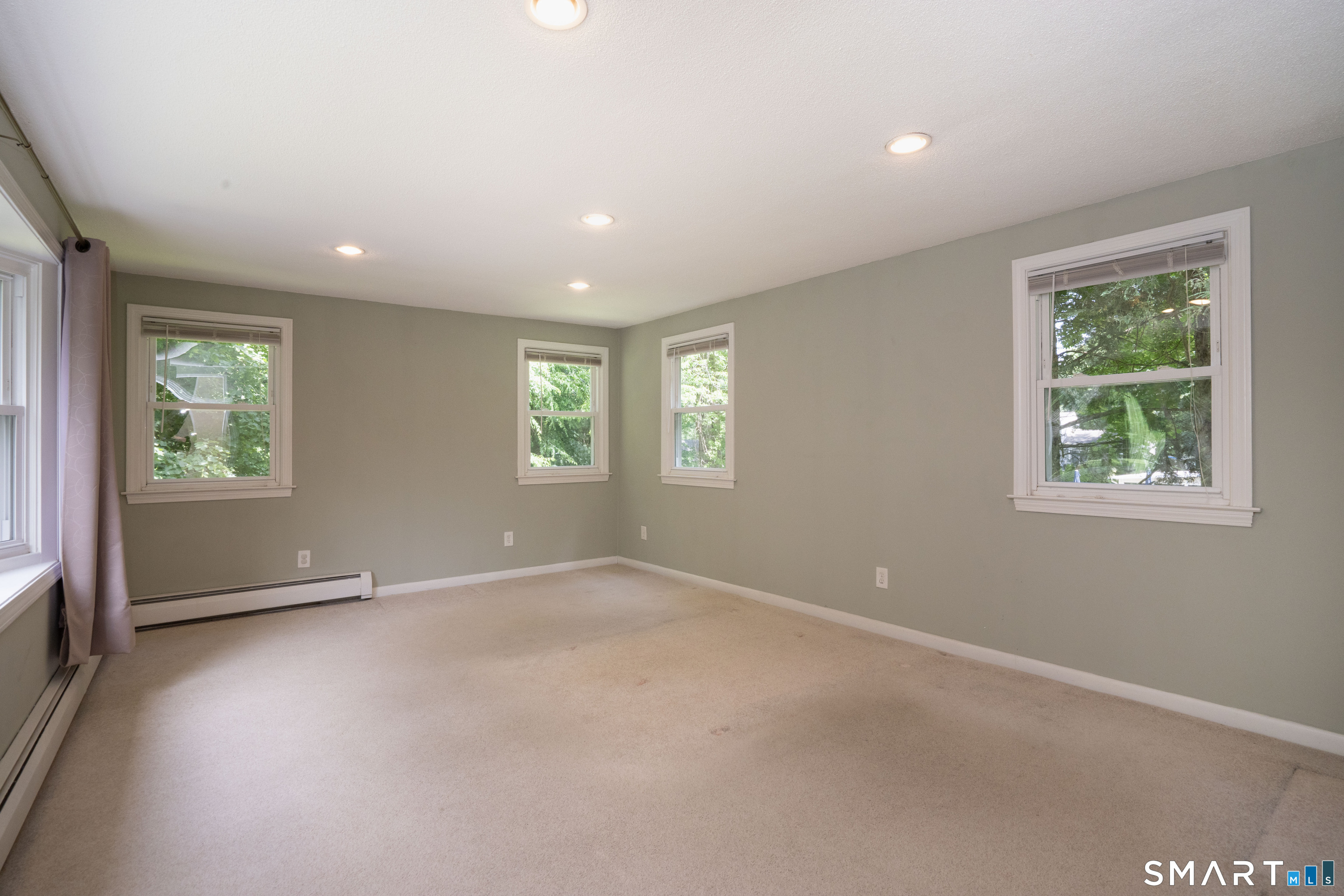85 Galaxy Drive Manchester CT 06040