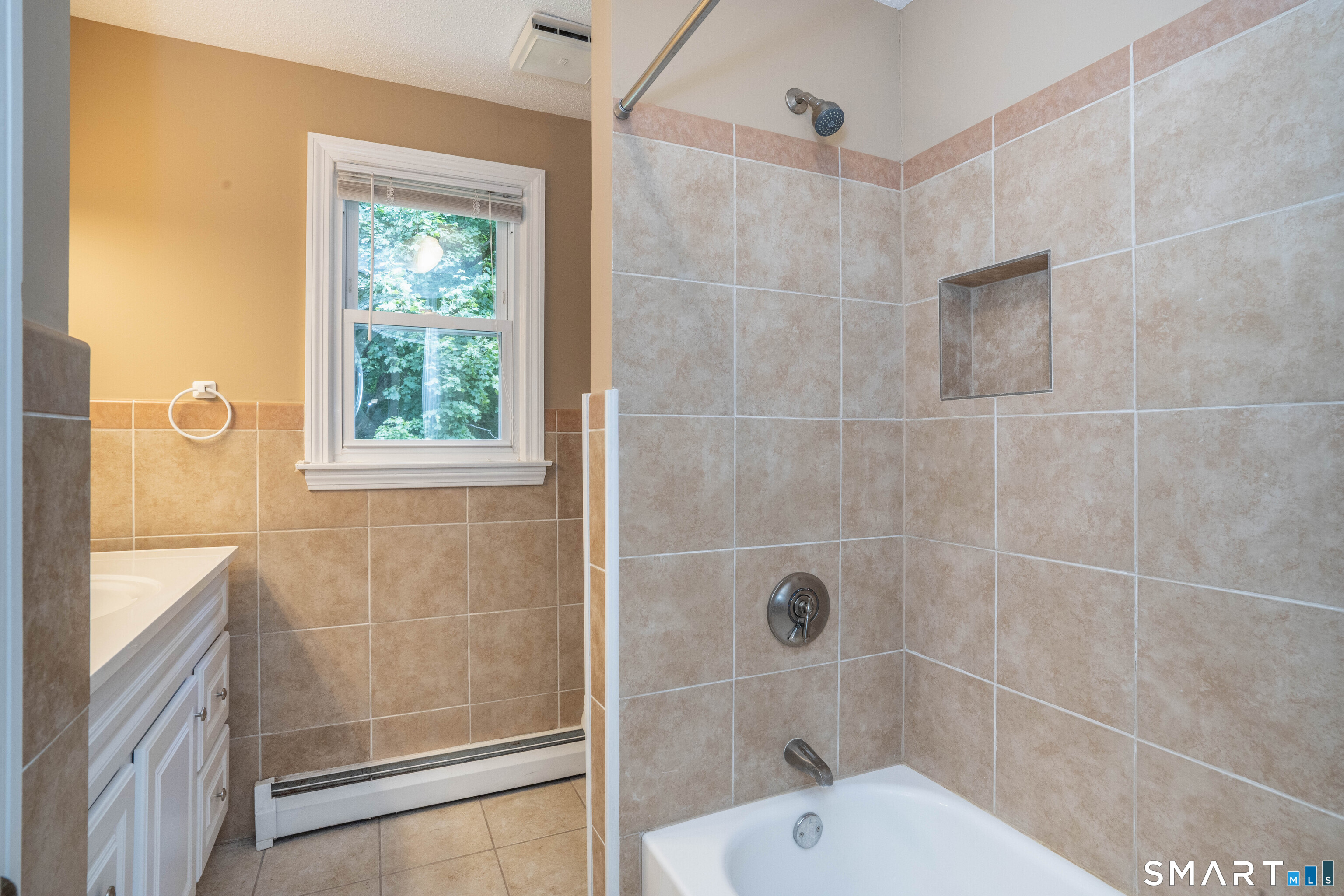 85 Galaxy Drive Manchester CT 06040
