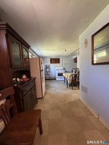 152 Rosengarten Drive Waterbury CT 06704
