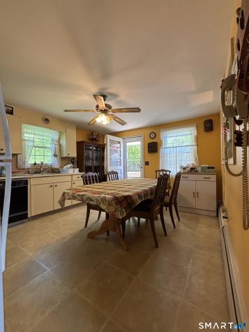 152 Rosengarten Drive Waterbury CT 06704