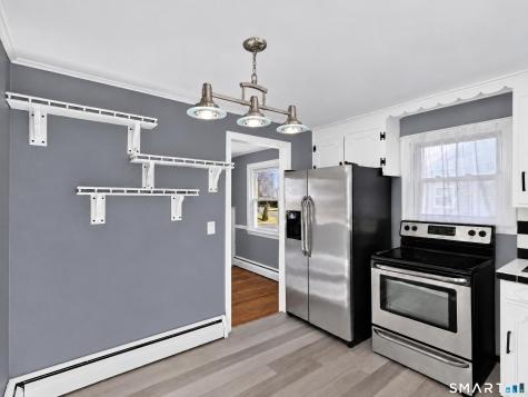 52 Ellsworth Drive Bloomfield CT 06002