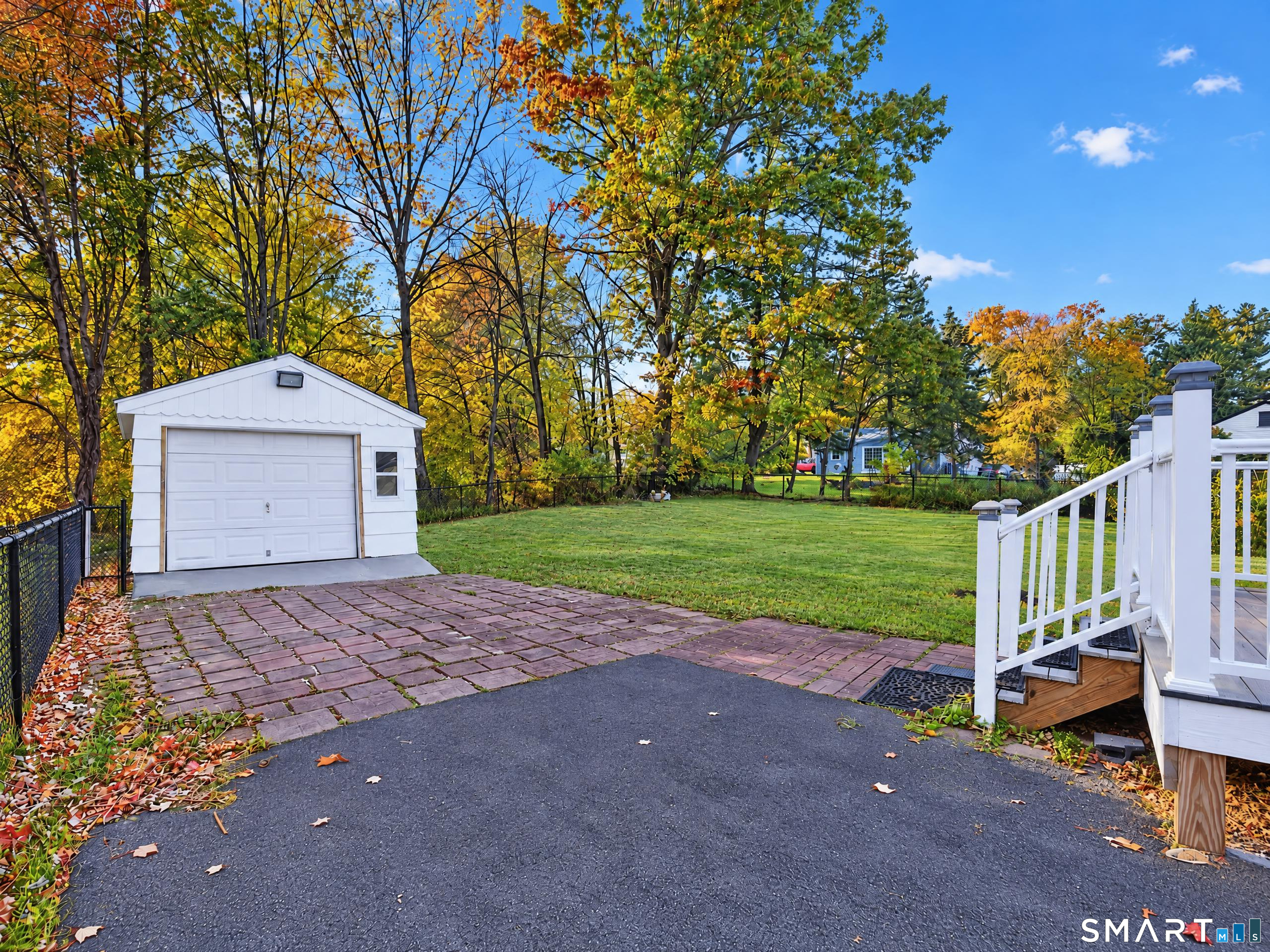52 Ellsworth Drive Bloomfield CT 06002