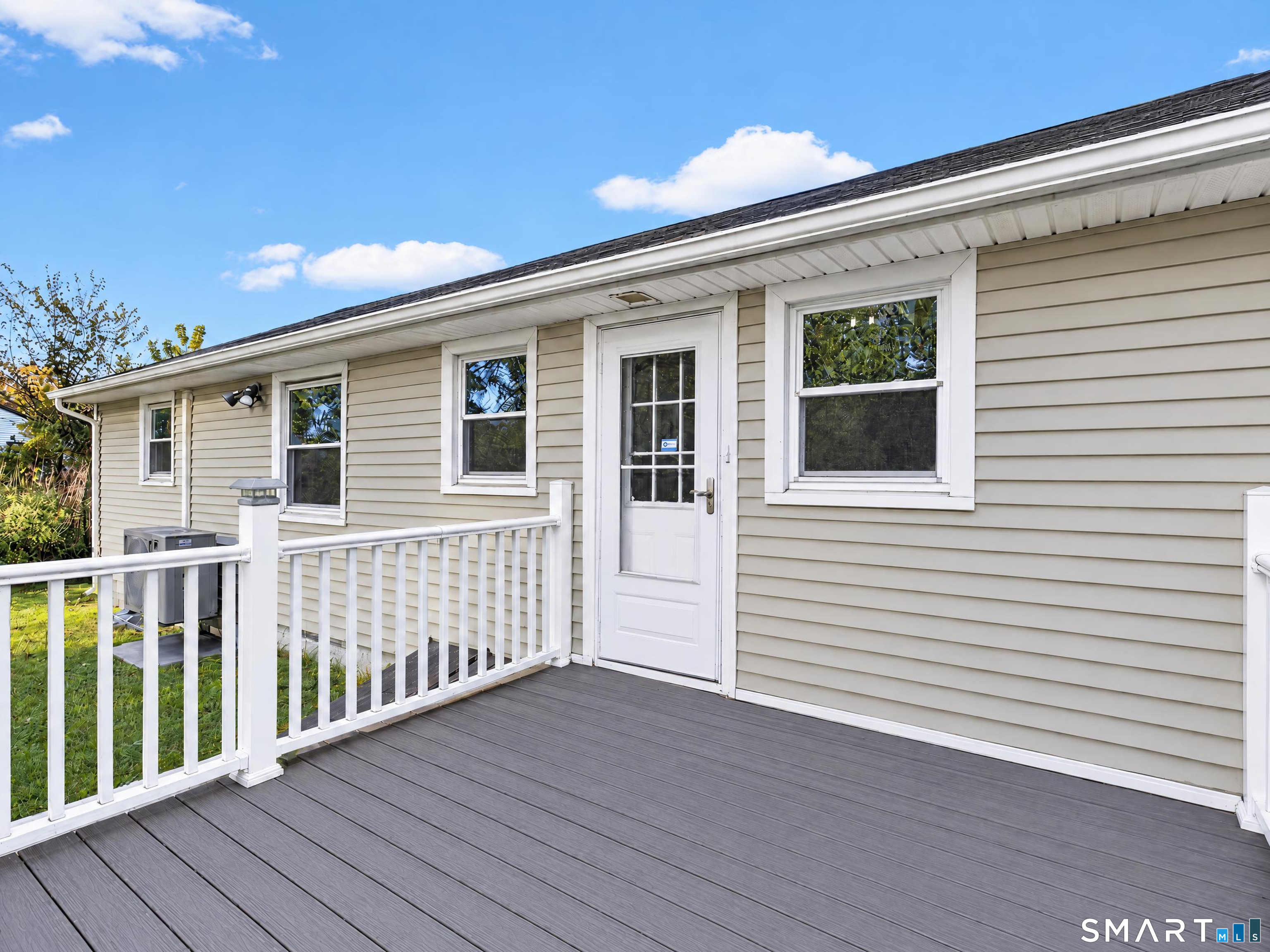 52 Ellsworth Drive Bloomfield CT 06002