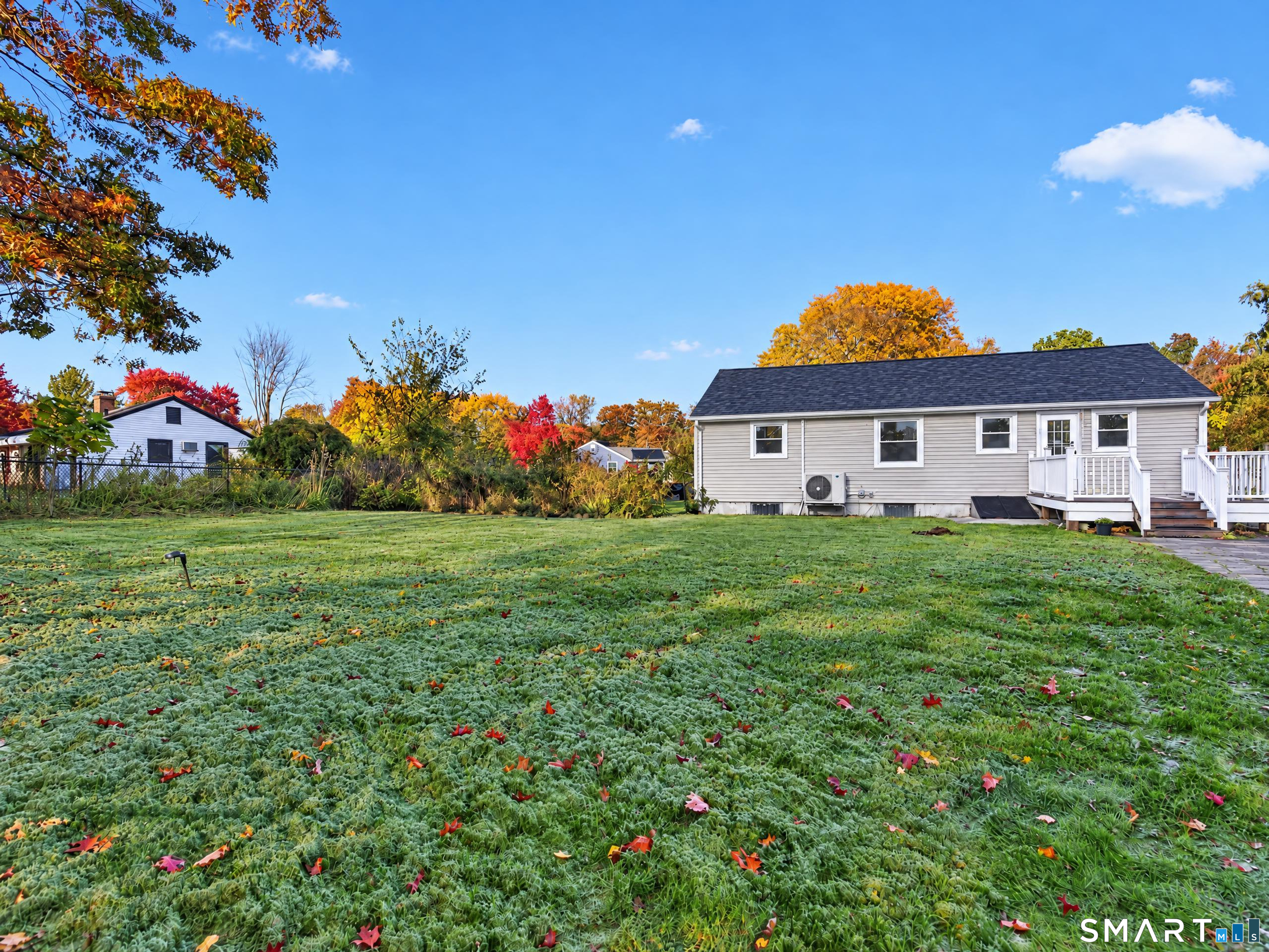 52 Ellsworth Drive Bloomfield CT 06002