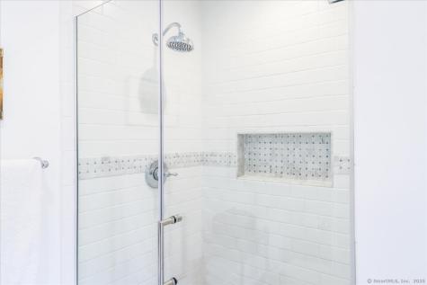 13 Old Castle Drive Newtown CT 06470