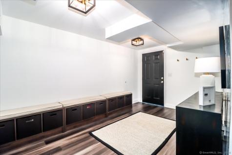 13 Old Castle Drive Newtown CT 06470