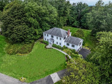 13 Old Castle Drive Newtown CT 06470