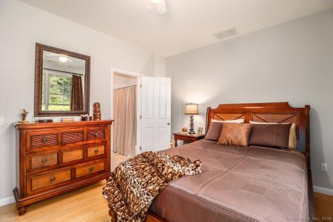 Bridgewater CT 06752