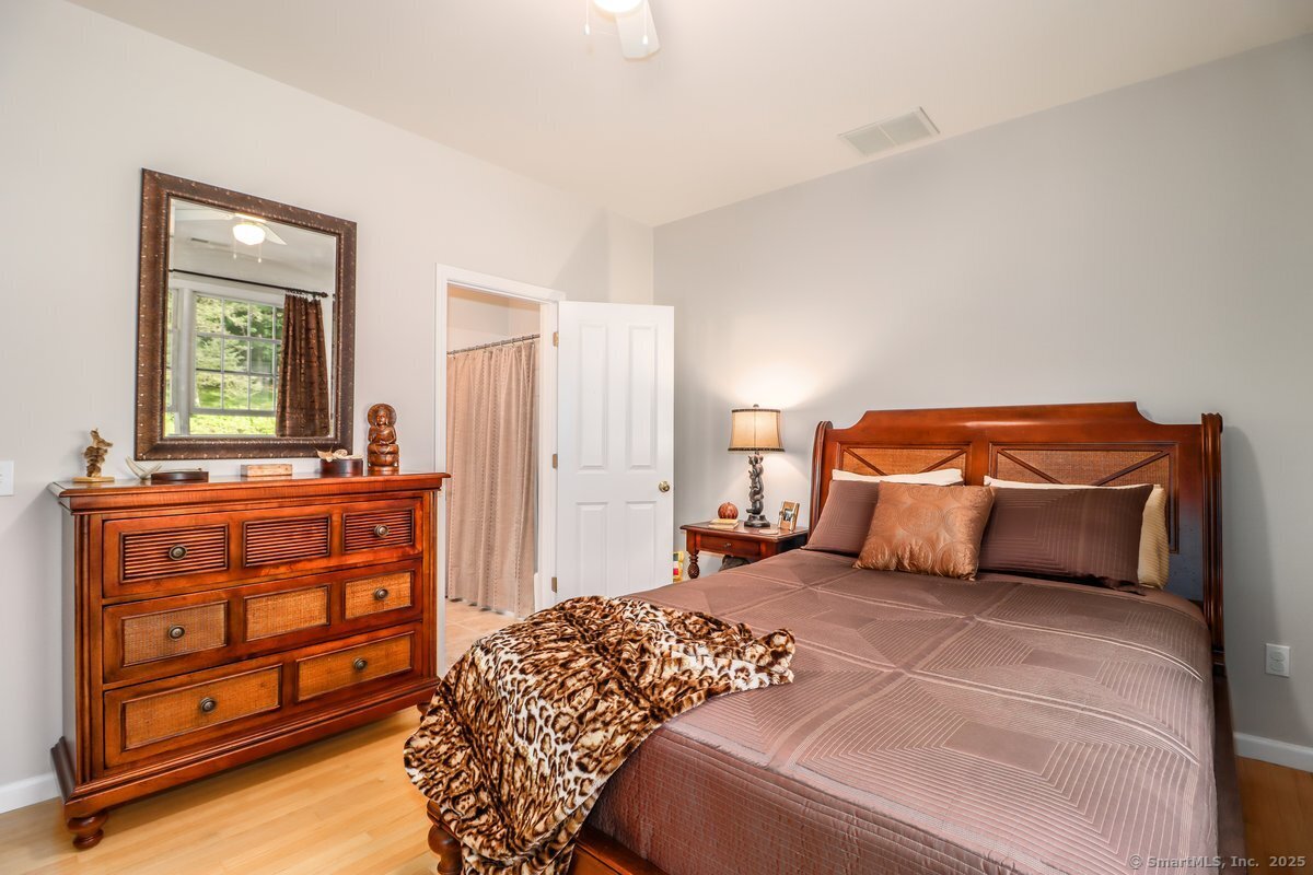 Bridgewater CT 06752