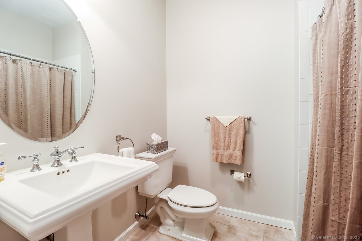 Bridgewater CT 06752