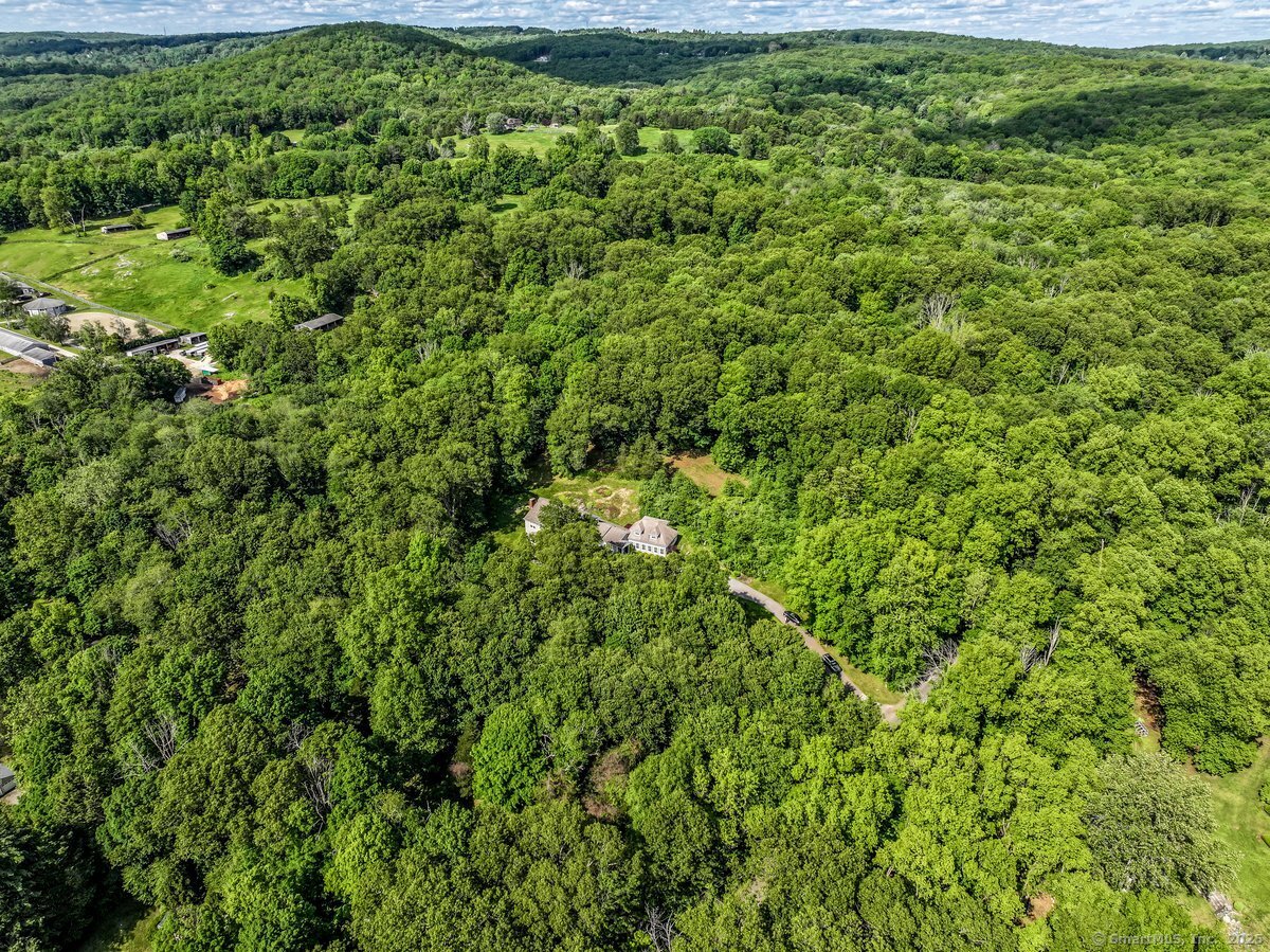 Bridgewater CT 06752