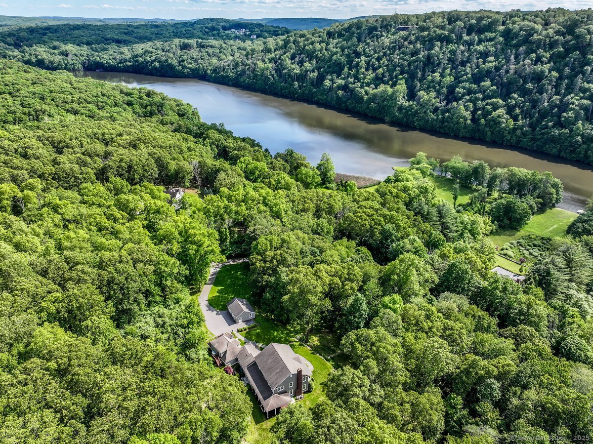 Bridgewater CT 06752