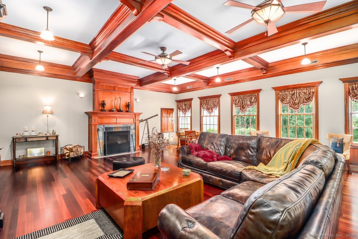 Bridgewater CT 06752