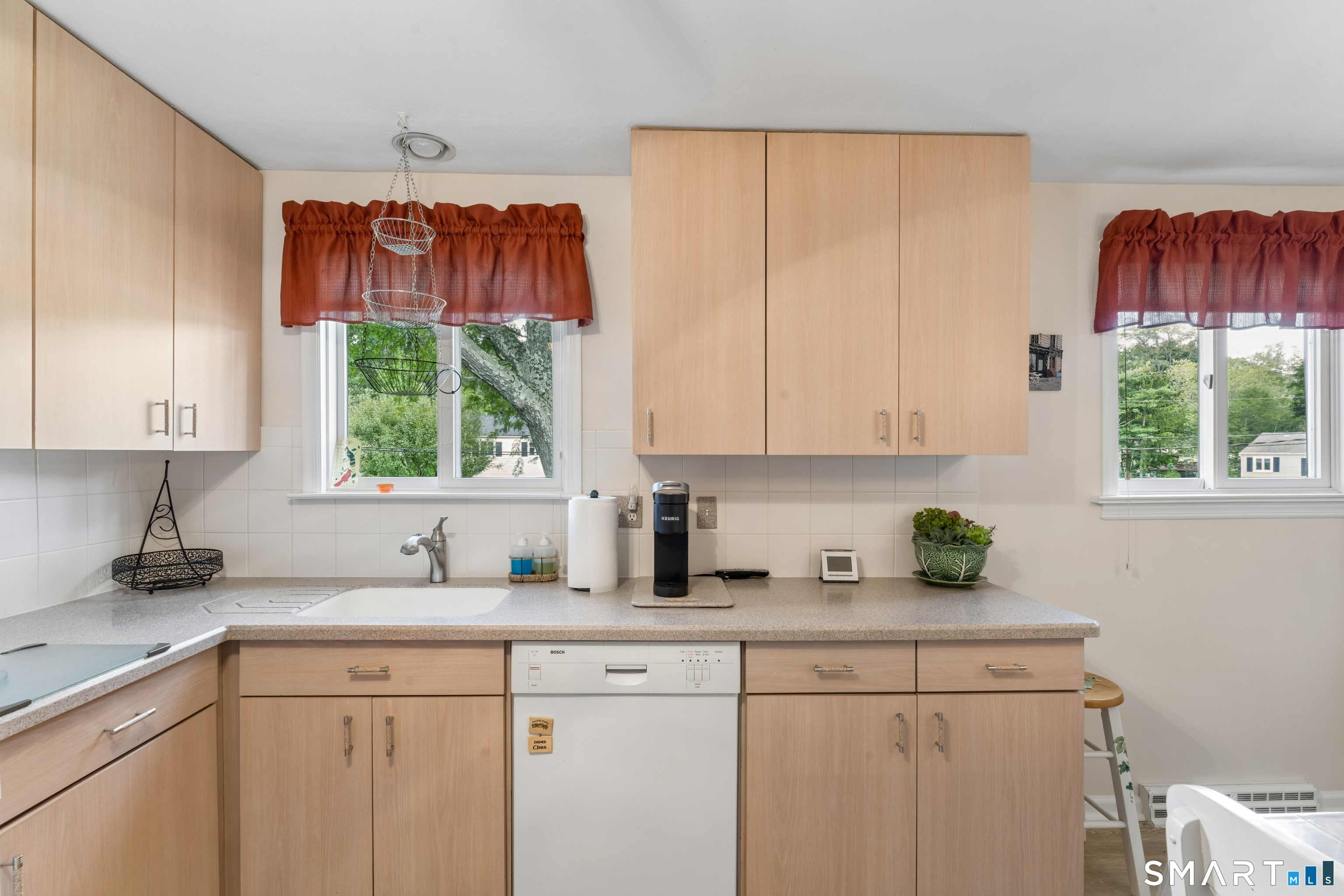 21 Sussex Place Stamford CT 06905