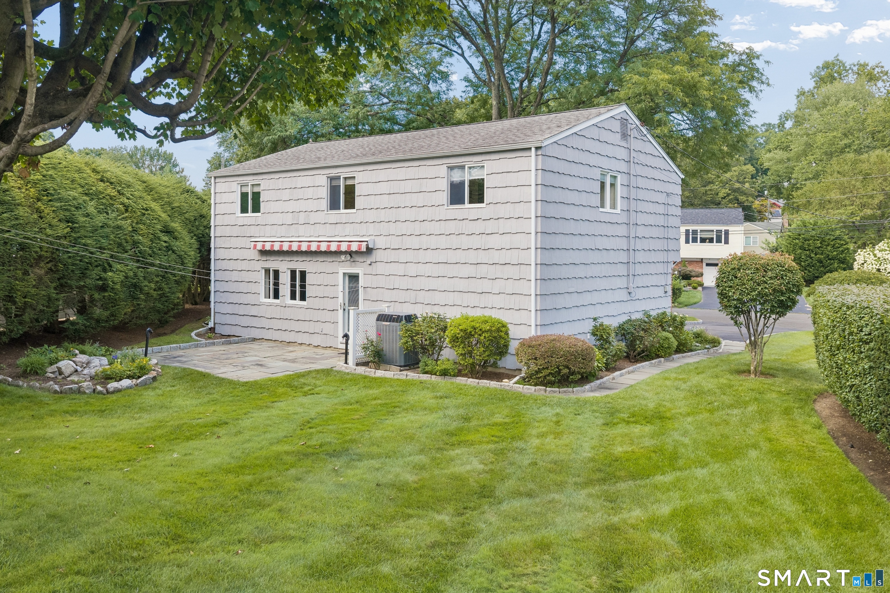 21 Sussex Place Stamford CT 06905