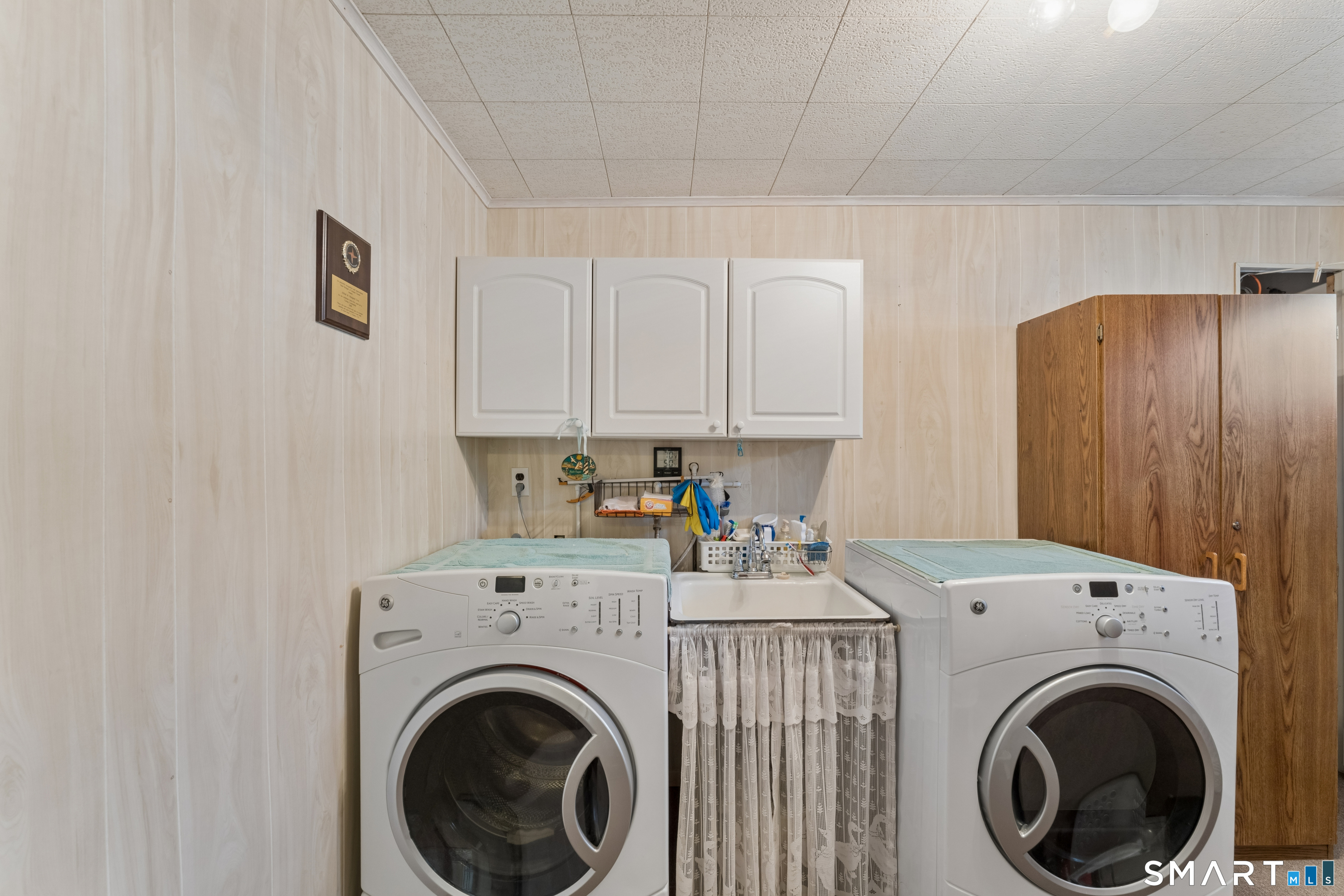 21 Sussex Place Stamford CT 06905