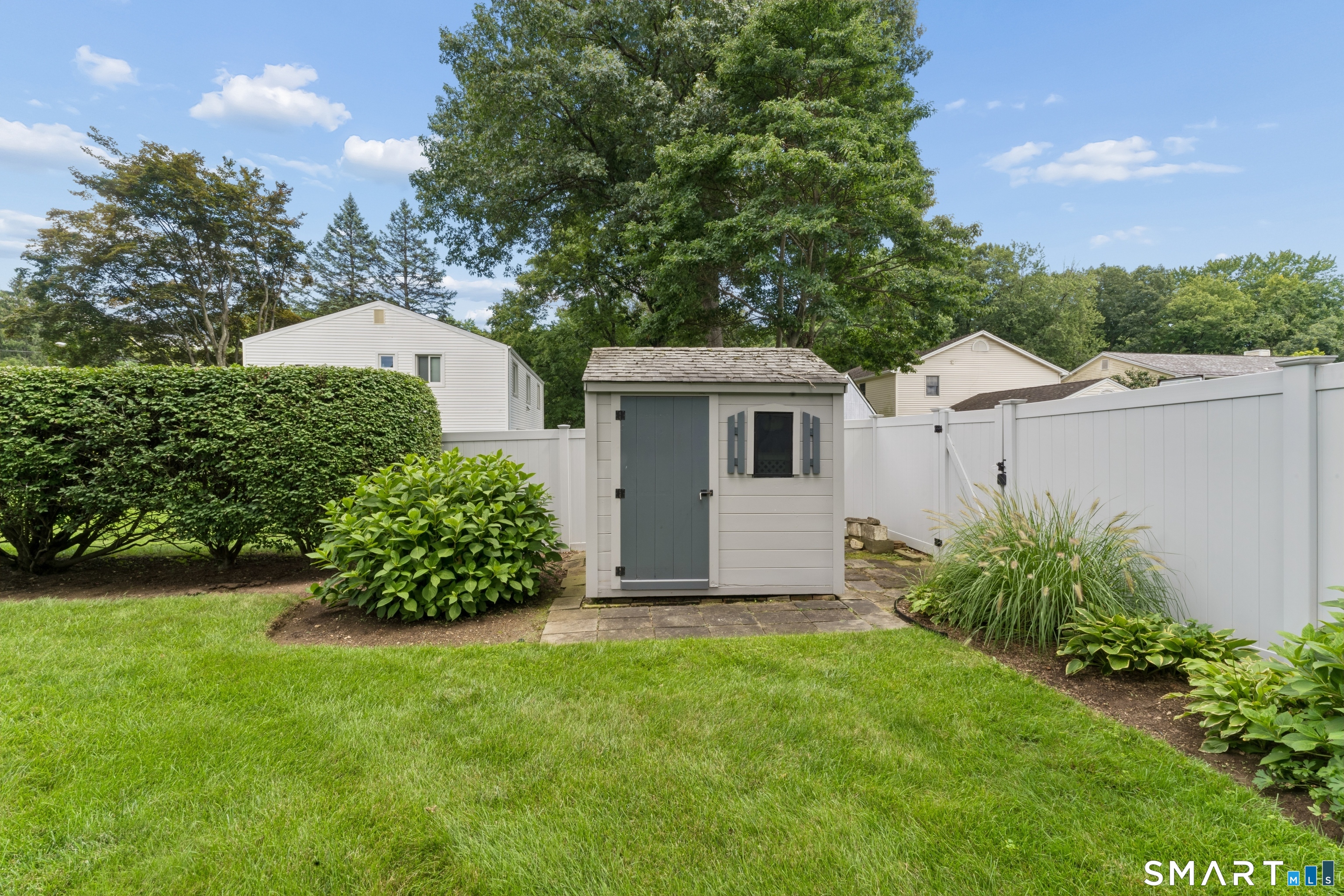 21 Sussex Place Stamford CT 06905