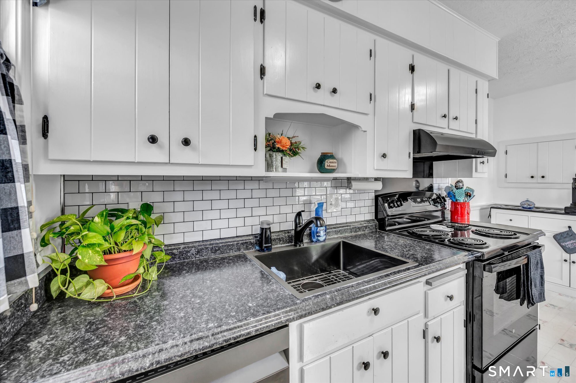 37 Dobson Drive East Hartford CT 06118