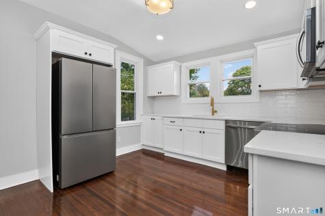 696 High Street Naugatuck CT 06770