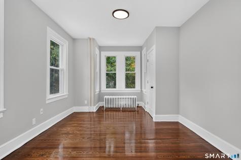 696 High Street Naugatuck CT 06770