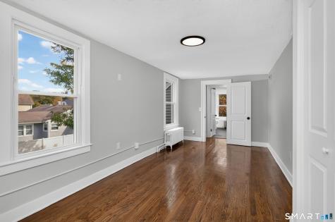 696 High Street Naugatuck CT 06770