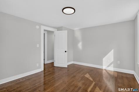696 High Street Naugatuck CT 06770