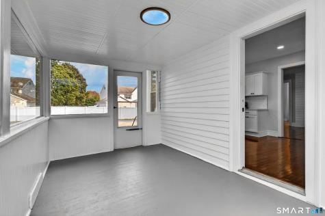696 High Street Naugatuck CT 06770
