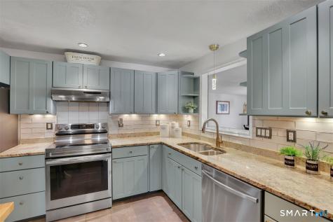 14 Burlwood Drive Burlington CT 06013
